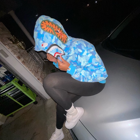 Meet your Posher, Aaliyah - Picture 3 of 7